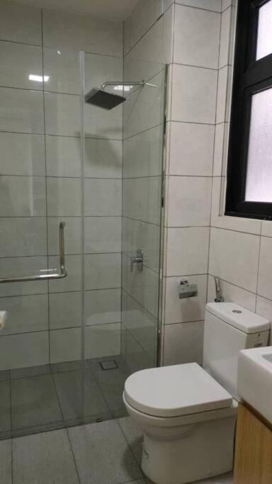 סרדאנג Conezion 3-Bedroom Condo @ Ioi City Mall Putrajaya מראה חיצוני תמונה