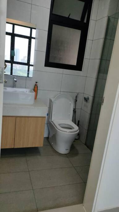 סרדאנג Conezion 3-Bedroom Condo @ Ioi City Mall Putrajaya מראה חיצוני תמונה
